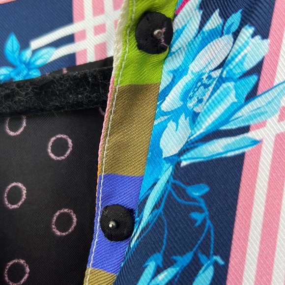 Johnny Was xs reversible top. Gorgeous and perfect condition. - Picture 4 of 6